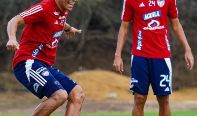 Carlos Bacca y Víctor Cantillo estarán en el onceno inicialista del Junior.