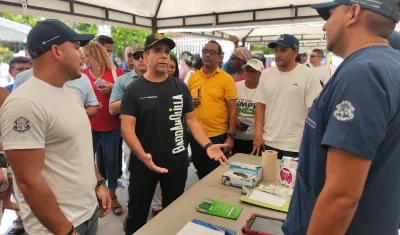 El alcalde Alejandro Char en el corregimiento La Playa en una jornada de ‘Vamos ´pa'l barrio’