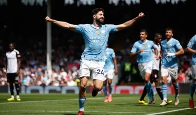 El croata Josko Gvardiol celebra su segundo gol contra el Fulham. 