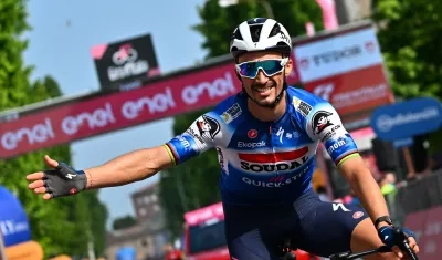 Julian Alaphilippe, ganador de la duodécima etapa del Giro de Italia. 