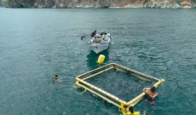 La jaula marina de 10 metros cúbicos 