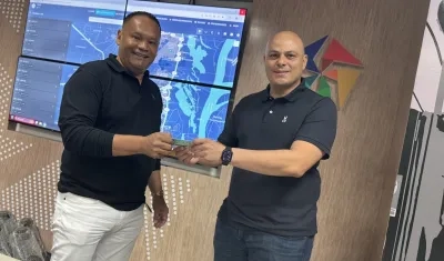 El gerente de Transmecar, David García, y Liberado García, director del AMB.