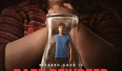 La serie 'Bebé reno'.