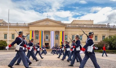 La Casa de Nariño utilizará los colores que representan la diversidad sexual y de género.