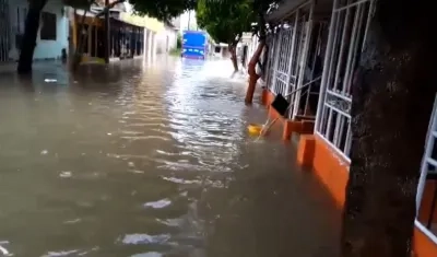 Casas inundadas barrio Cordialidad.