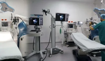 Mako, el asistente robótico de los cirujanos de ortopedia.