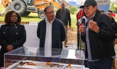 Francia Márquez, Gustavo Petro y Gustavo Bolívar.