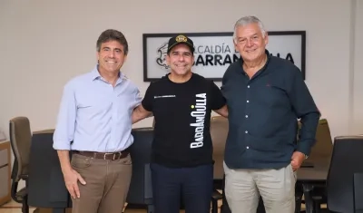 El alcalde Alejandro Char y el presidente de Fenalco, Jaime Alberto Cabal (derecha).