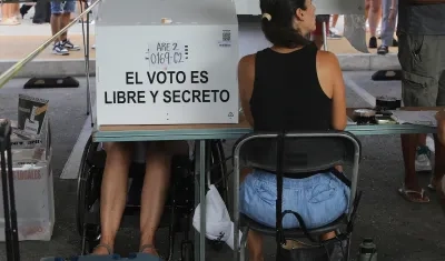 Las elecciones cierran a las 18:00 (hora local).