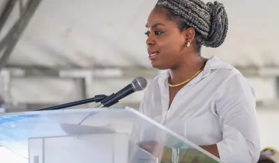 Aurora Vergara, ministra de Educación.