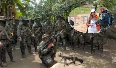 Rosa Villalba, con chaleco de Fuerza Ciudadana, y alias 'Camilo'.