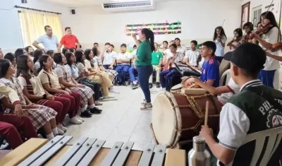 ‘Concierto semestral río y mar’.