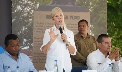 Dilian Francisca Toro, Gobernadora del Valle del Cauca.
