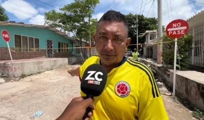 Cierre de una vía en Costa en Hermosa