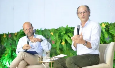 Juan Camilo Nariño (derecha), presidente de la Asociación Colombiana de Minería.