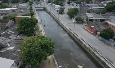 Vista aérea de lo que será el Malecón del Suroriente, sobre el arroyo de Rebolo