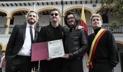 Integrantes de la banda, Juan Pablo Villamil, Juan Pablo Isaza, Simón Vargas, y Martín Vargas. 