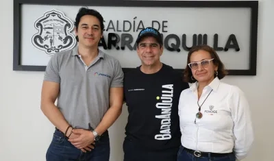 El líder de nuevos proyectos de Fenoge, Carlos Puerta, y el alcalde Alejandro Char. 