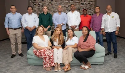 Directivos durante presentación del balance.