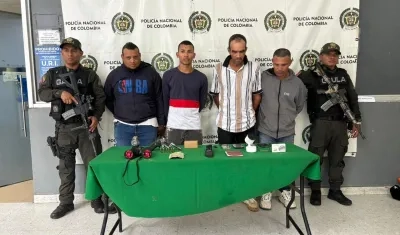 El presunto cabecilla fue capturado junto a tres hombres. 