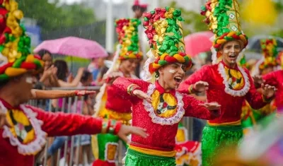 La comparsa Torito en Carnaval enamoró en el desfile.