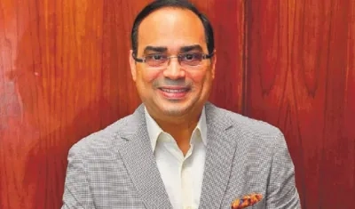 El artista puertorriqueño conocido por su habilidad para interpretar salsa, bolero y balada romántica. 