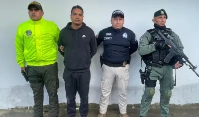 Larry Amaury Álvarez.