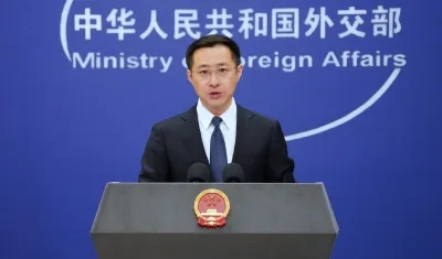 El portavoz de la Cancillería china Lin Jian.