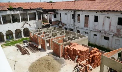 Obras en el Hospital de Barranquilla.