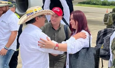 El Presidente Petro y la representante por Sucre, Karyme Cotes.