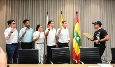 Posesión de los alcaldes locales.