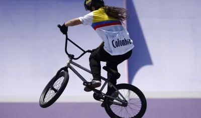 La ciclista colombiana Queen Saray Villegas.