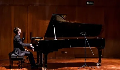 El pianista ruso Simón Vlásov.