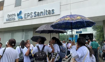 Protestaron en la sede de la carrera 47 con calle 84.