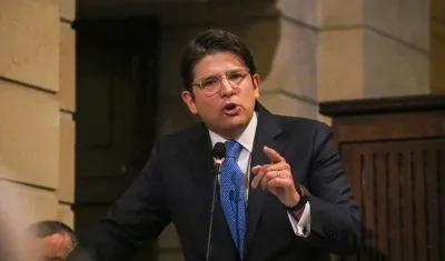 El senador Miguel Uribe.