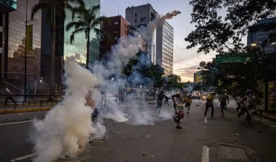 Venezolanos protestan por los resultados de las elecciones.