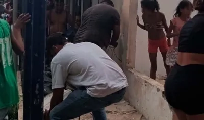 Saquean casa de la pareja de Gina Paola Ribera