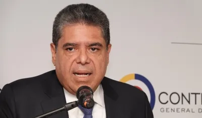 Contralor Carlos Hernán Rodríguez.
