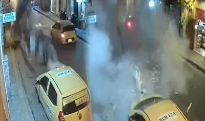 Momento en que colapsó balcón.