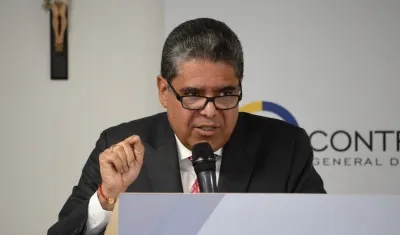Carlos Hernán Rodríguez, Contralor General.