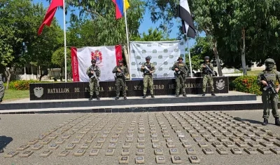 La droga incautada por las autoridades en el barrio Villanueva. 