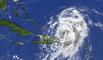Aspecto del huracán al norte de Puerto Rico. 