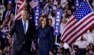 Kamala Harris y su esposo Doug Emhoff.