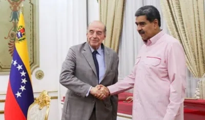 Álvaro Leyva y Nicolás Maduro.