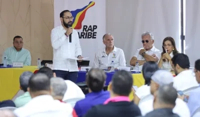 El Ministro de Minas y Energía, Andrés Camacho, durante la cumbre energética en Barranquilla.