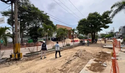 Obras de ampliación de una de las vías.