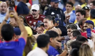 Darwin Núñez en los incidentes con hinchas colombianos.