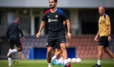 Ilkay Gundogan, mediocampista alemán que podría salir del Barcelona.