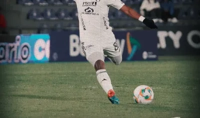 Roberto Hinojoza durante el partido ante Deportivo Pasto.