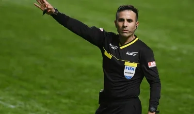 El chileno Piero Maza dirigirá el partido Colombia vs. Argentina, en Barranquilla. 